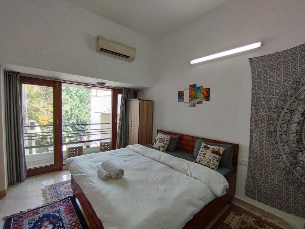 A Sleepy Fox Hostel Nuova Delhi Esterno foto